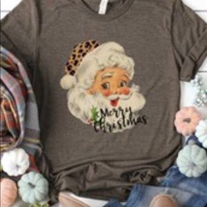 Leopard Hat Retro Santa graphic tee